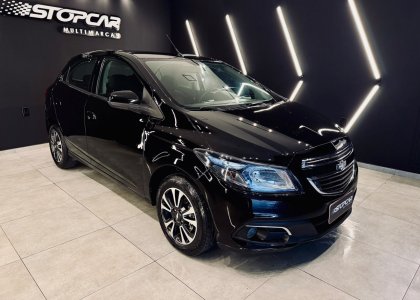 GM - Chevrolet ONIX HATCH LTZ 1.4 8V FlexPower 5p Mec. 2015 Flex