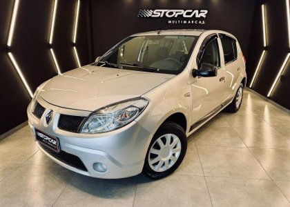 Renault SANDERO Expression Hi-Flex 1.0 16V 5p 2010 Flex