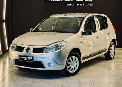 Renault SANDERO Expression Hi-Flex 1.0 16V 5p 2010 Flex