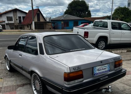 GM - Chevrolet Chevette L / SL / SL/e / DL / SE 1.6 1993 Gasolina