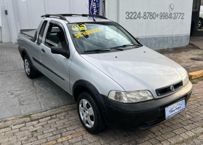 Fiat Strada 1.3 mpi Fire 8V 67cv CE 2005 Gasolina
