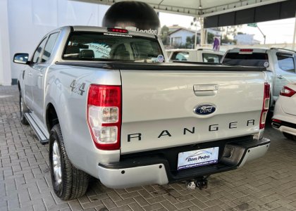 Ford Ranger XLS 3.2 20V 4x4 CD Diesel Aut. 2016 Diesel