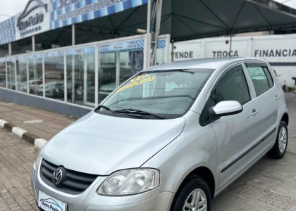 VW - VolksWagen Fox 1.0 Mi Total Flex 8V 5p 2010 Flex