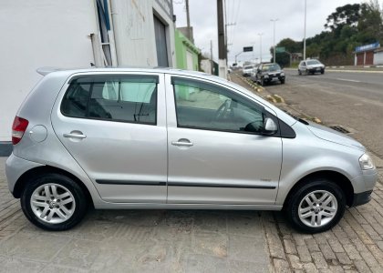 VW - VolksWagen Fox 1.0 Mi Total Flex 8V 5p 2010 Flex