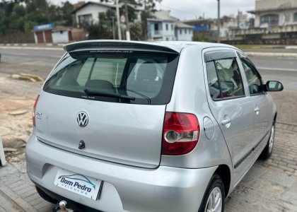 VW - VolksWagen Fox 1.0 Mi Total Flex 8V 5p 2010 Flex