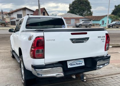 Toyota Hilux CD SRV 4x4 2.8 TDI Diesel Aut. 2018 Diesel