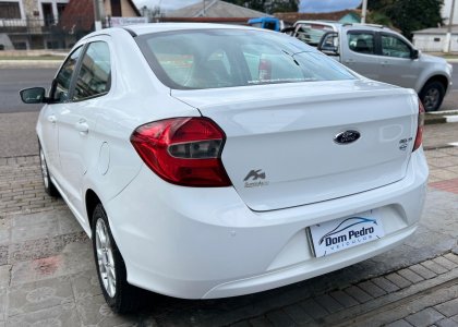 Ford Ka+ Sedan 1.5 SEL 16V Flex 4p 2016 Flex