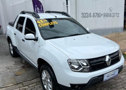 Renault DUSTER OROCH Expression 1.6 Flex 16V Mec 2016 Flex