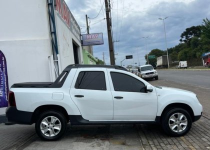 Renault DUSTER OROCH Expression 1.6 Flex 16V Mec 2016 Flex