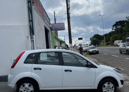 Ford Fiesta 1.0 8V Flex/Class 1.0 8V Flex 5p 2013 Flex