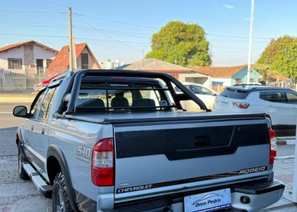 GM - Chevrolet S10 Pick-Up RODEIO 2.4 MPFI F.Power CD 2011 Flex