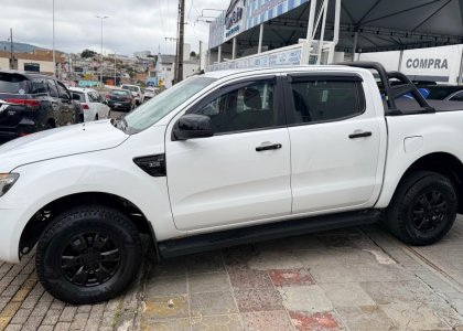 Ford Ranger XLS 3.2 20V 4x4 CD Diesel Mec. 2015 Diesel