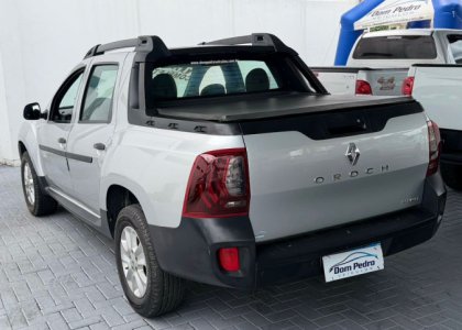 Renault DUSTER OROCH Expression 1.6 Flex 16V Mec 2016 Flex
