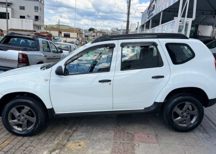 Renault DUSTER Expression 1.6 Hi-Flex 16V Mec. 2013 Flex
