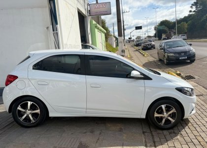 GM - Chevrolet ONIX HATCH LTZ 1.4 8V FlexPower 5p Aut. 2019 Flex