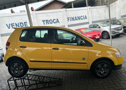 VW - VolksWagen Fox Route 1.0 Mi Total Flex 8V 5p 2009 Flex