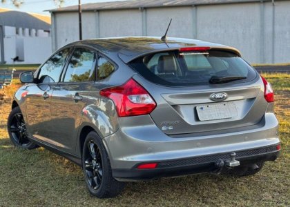 Ford Focus Sedan