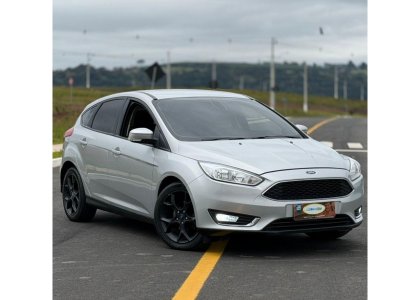 Ford Focus Sedan
