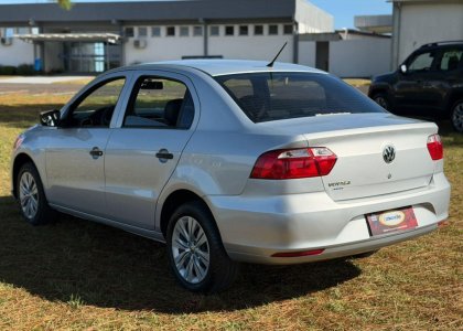 Volkswagen Voyage
