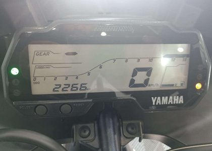Yamaha YZF R1