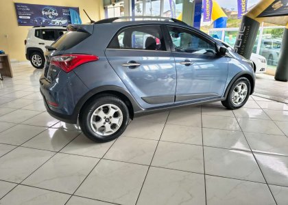 Hyundai HB20X