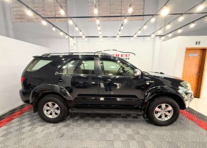 Toyota Hilux SW 4