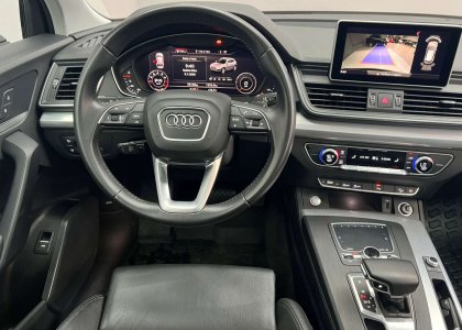 Audi Audi Q5