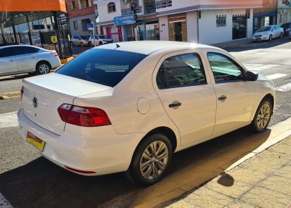 Volkswagen Voyage