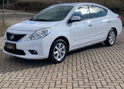 Nissan Versa