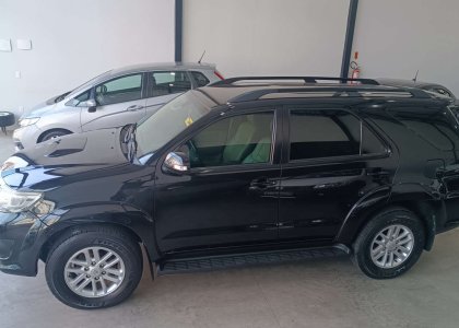 Toyota Hilux SW 4