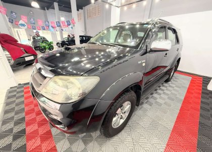 Toyota Hilux SW 4