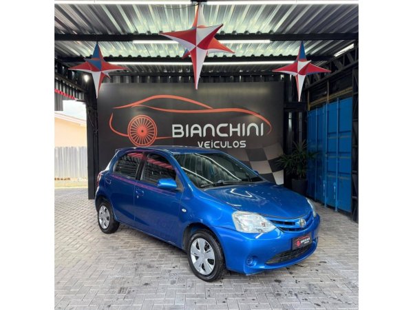 TOYOTA ETIOS1.3 XS 16V FLEX 4P MANUAL
