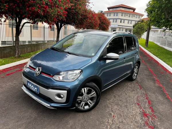 up cross 1.0 tsi