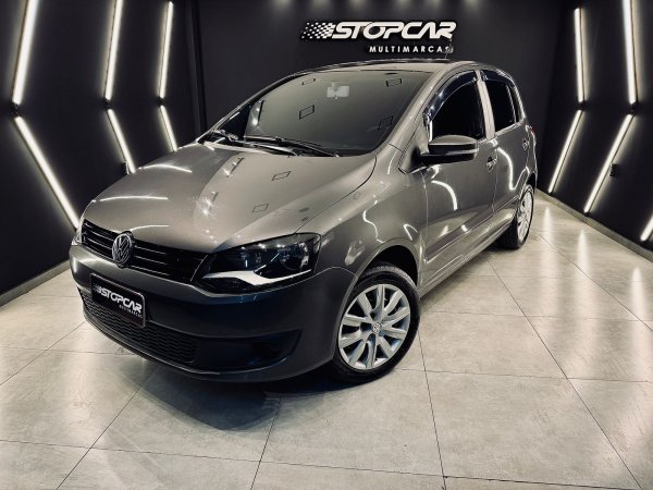 VW - VolksWagen Fox 1.0 Mi Total Flex 8V 5p 2013 Flex
