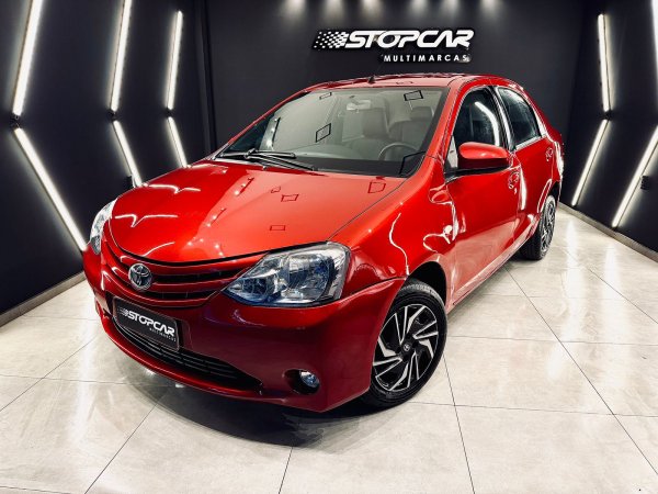 Toyota ETIOS XS Sedan1.5 Flex 16V 4p Mec. 2015 Flex