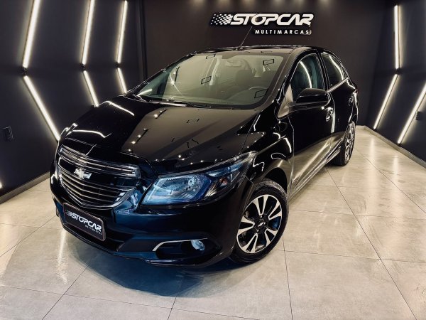 GM - Chevrolet ONIX HATCH LTZ 1.4 8V FlexPower 5p Mec. 2015 Flex