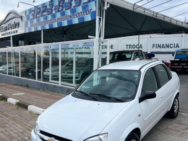 GM - Chevrolet Classic Life/LS 1.0 VHC FlexP. 4p 2013 Flex