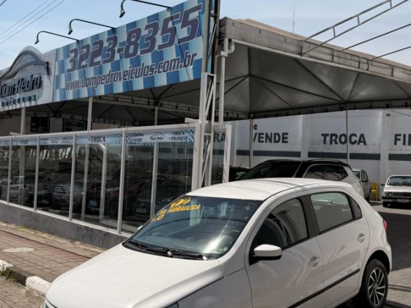 VW - VolksWagen Gol (novo) 1.0 Mi Total Flex 8V 4p 2012 Flex