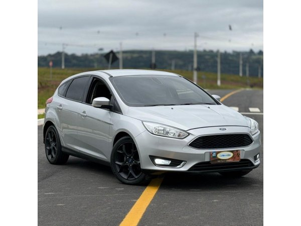 Ford Focus Sedan