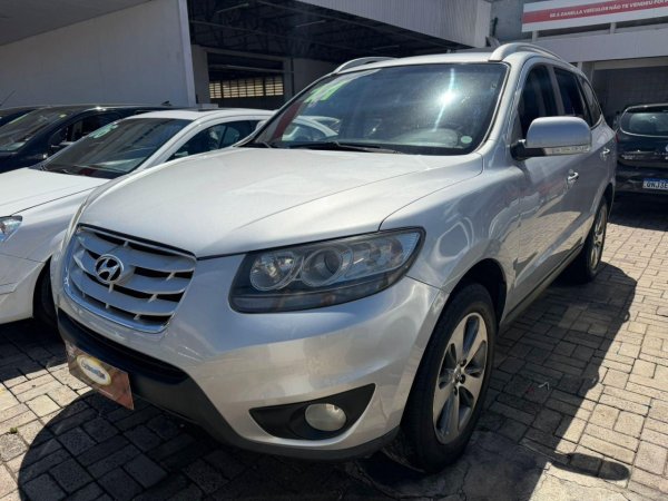 Hyundai Santa F