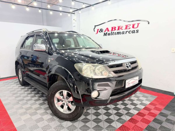 Toyota Hilux SW 4