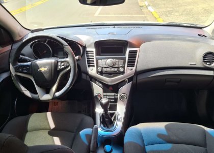 Chevrolet Cruze Sport 6 