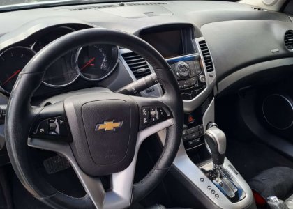 Chevrolet Cruze Sport 6 